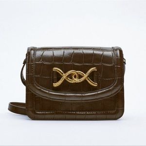 NWT Zara Chocolate Brown Buckle Detail Animal
(NWT
Print Crossbody Bag